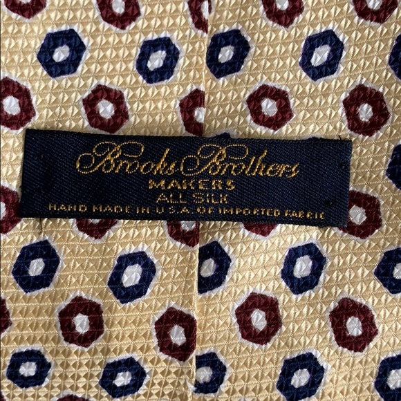 Brooks Brothers Tie - Picture 4 of 4